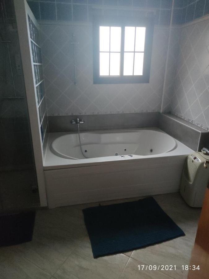 Chalet Hidromasaje Y Piscina Гранаділья-де-Абона Номер фото